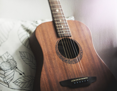 Guitare – Luth